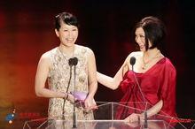 2009香港金像獎(左:葉童-右:夏文汐)
