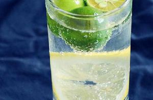 青橘蜜氣泡水 青橘蜜氣泡水