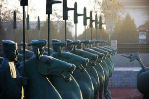 甘肅武威雷台漢墓出土的西涼鐵騎