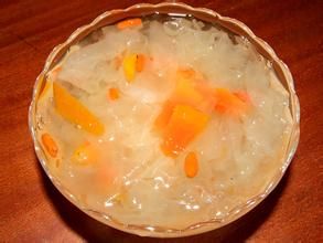 木瓜銀耳羹 木瓜銀耳羹