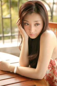 姜鴻[中國內地女演員]