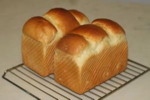 雞蛋牛奶吐司 雞蛋牛奶吐司