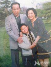 羅京和家人照片