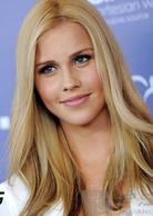 吸血鬼日記[美國2009年馬科斯·西恩加執導魔幻電視劇系列]