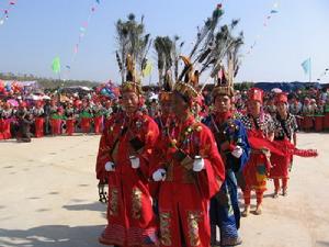 目瑙縱歌(萬人舞)