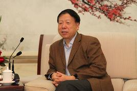 陳鳳翔[十三屆全國人大外事委員會副主任委員]