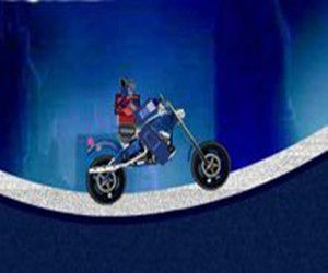 擎天柱騎摩托 擎天柱騎摩托