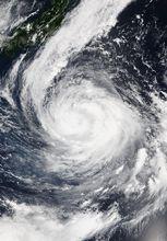 颱風珊瑚 衛星雲圖
