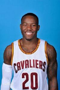 衛凱·費爾德 衛凱·費爾德