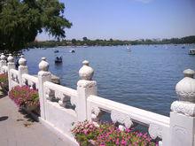北海公園[北京市北海公園]