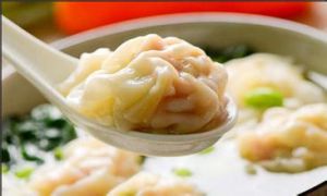 蝦肉大雲吞 蝦肉大雲吞