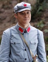 喬鵬樾 飾演 譚俊