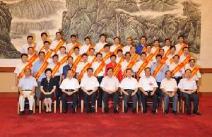 抗震救災英雄群體