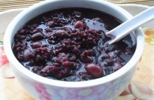 紅豆黑米美顏粥 紅豆黑米美顏粥