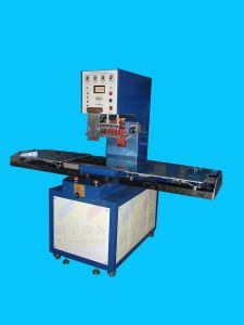 單頭推盤式高周波機