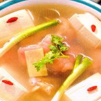 豬蹄蔥白燉豆腐 豬蹄蔥白燉豆腐