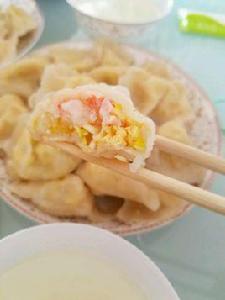 蒜黃餃子 蒜黃餃子