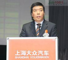 極富領導氣質的劉堅