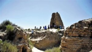 鎖陽城鎮 鎖陽城鎮