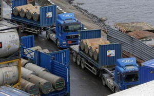 含鈾熱液 含鈾熱液