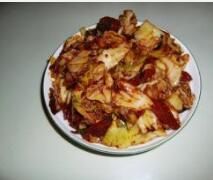 牛心菜炒香腸 牛心菜炒香腸