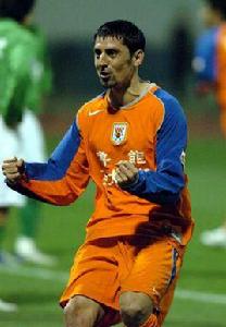 丹丘內斯庫 丹丘內斯庫