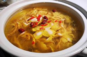 魷魚燉雞 魷魚燉雞