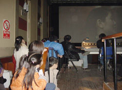 《高中鋒，矮教練》