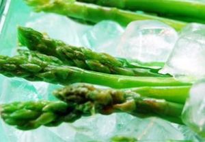 蘆筍刺身 蘆筍刺身