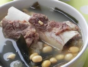 海帶豆芽大骨湯 海帶豆芽大骨湯