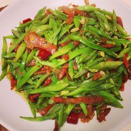 臘腸炒豆角 臘腸炒豆角