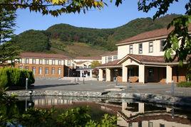 山梨英和大學 山梨英和大學