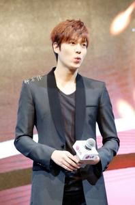 江南布魯斯 江南布魯斯