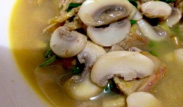 口蘑山雞湯