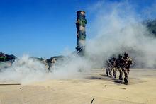 解放軍組織東風21A飛彈戰鬥發射演練