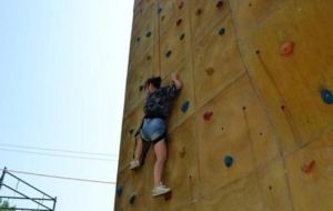 泰斗天下拓展俱樂部 泰斗天下拓展俱樂部