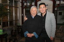 包胡爾查工作照