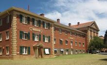 Waite校區組要建築