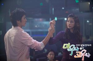 《愛也好,恨也好》