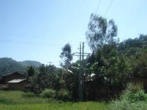 阿依里中寨村 阿依里中寨村