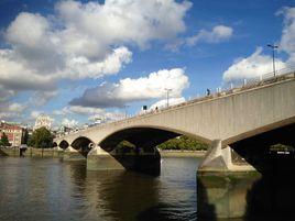 滑鐵盧橋 滑鐵盧橋