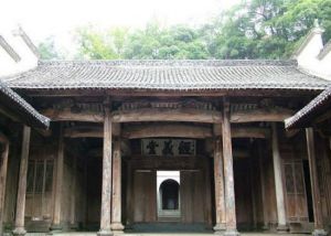 百柱宗祠 百柱宗祠