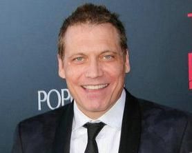 約翰·霍特 約翰·霍特