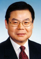 黨組書記、副總裁張富生