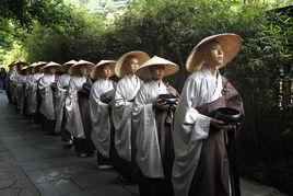 托缽行腳 托缽行腳