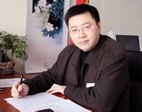 胡東[四川省綿陽中學校長]