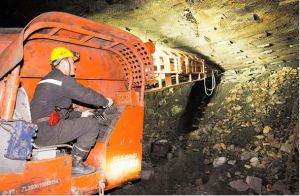 用煤矸石破碎充填技術 矸石不出井回填採空區