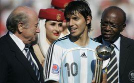 保羅·西拉斯 保羅·西拉斯