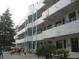 更樓國小 更樓國小