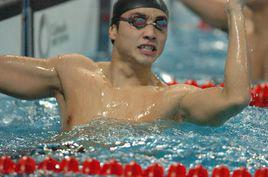 石峰[中國游泳運動員]